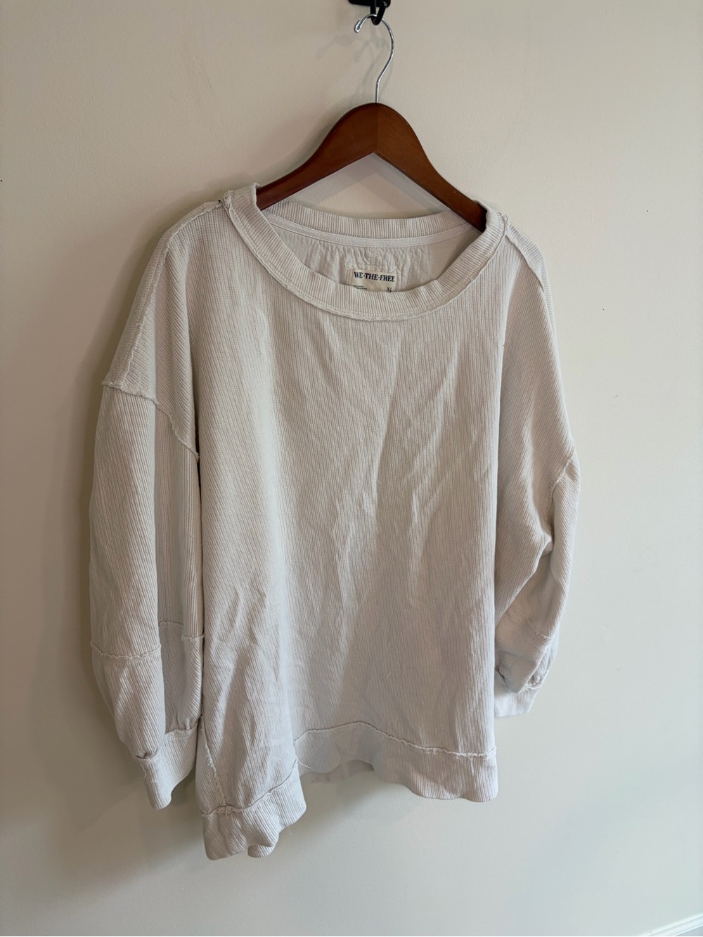 We The Free Total Eclipse Tee Size XL Ivory Oversized Pullover - Picture 7 of 14
